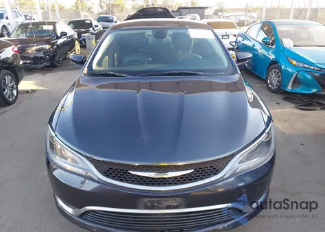 2017 Chrysler 200 Limited Platinum из США, поврежденный, VIN 1C3CCCAB3HN510772